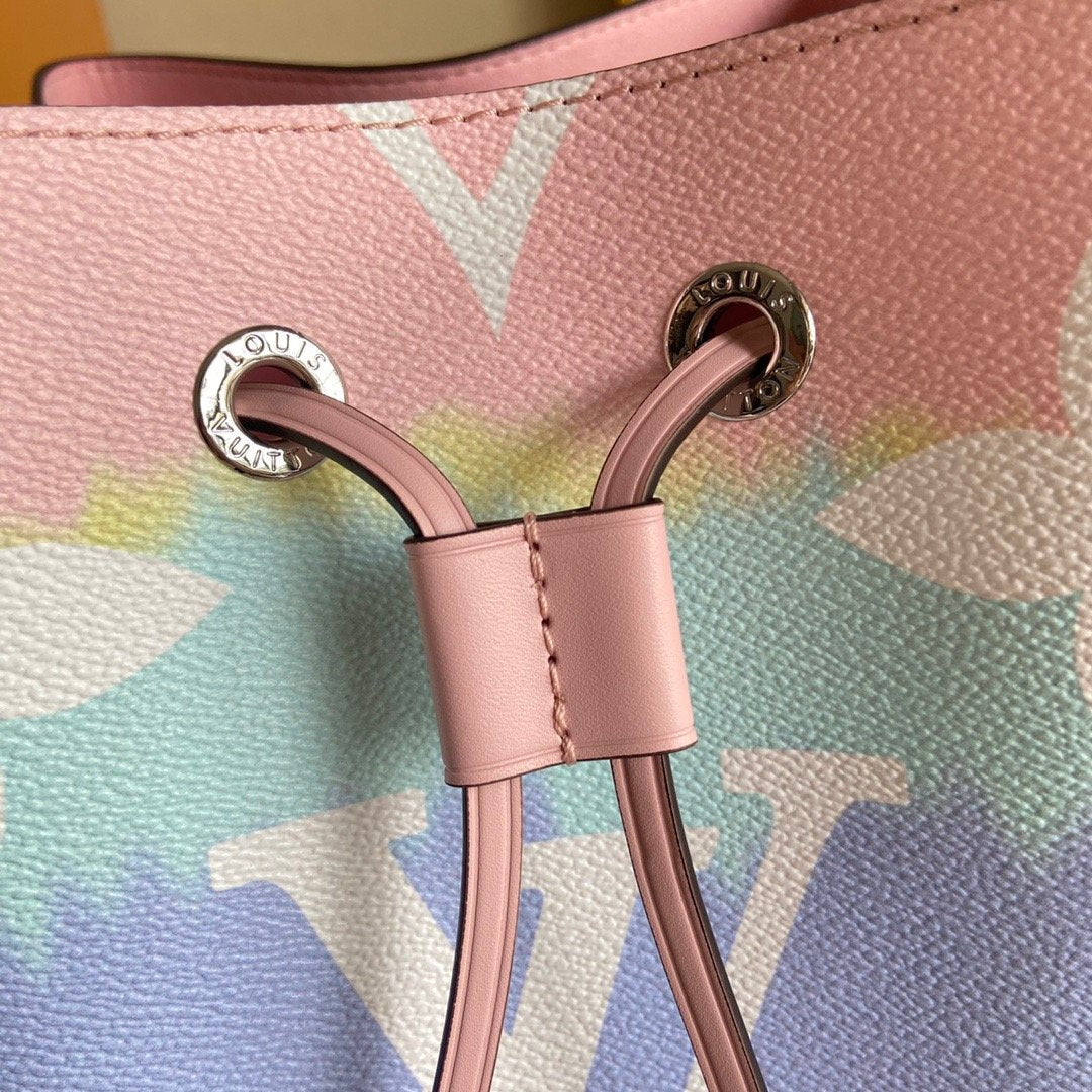 EN - New Arrival Bags LUV 162