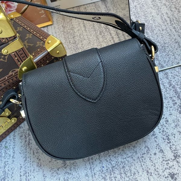 LOV2 Bags - Luxurious Bags  1047