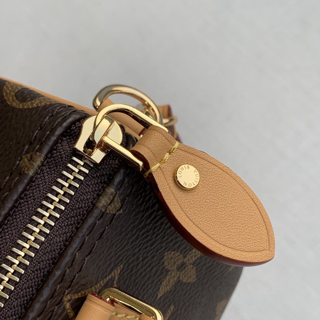 LV Nano Speedy Monogram Canvas For Women, WomenÃ¢â‚¬â„¢s Handbags, Shoulder Bags 6.3in/16cm LV M81085