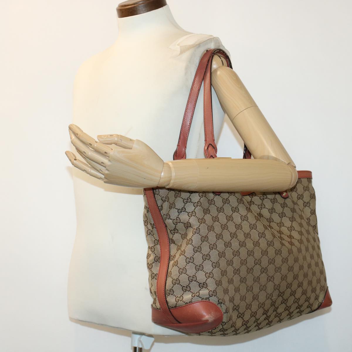 GUCCI GG Canvas Tote Bag Beige 247209 43885