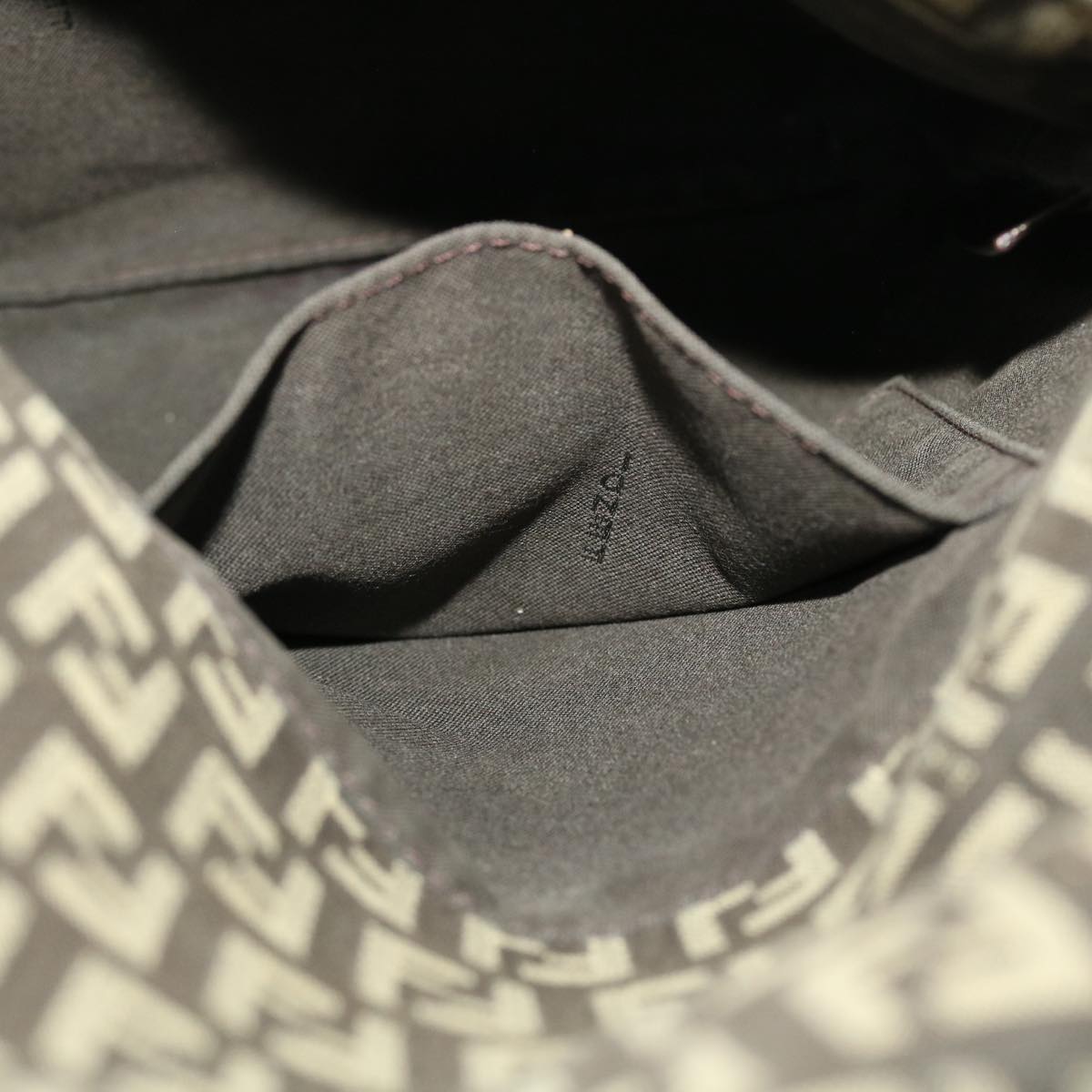 FENDI Zucchino Canvas Shoulder Bag Brown 2288-8BT075-JQ4-089 43907