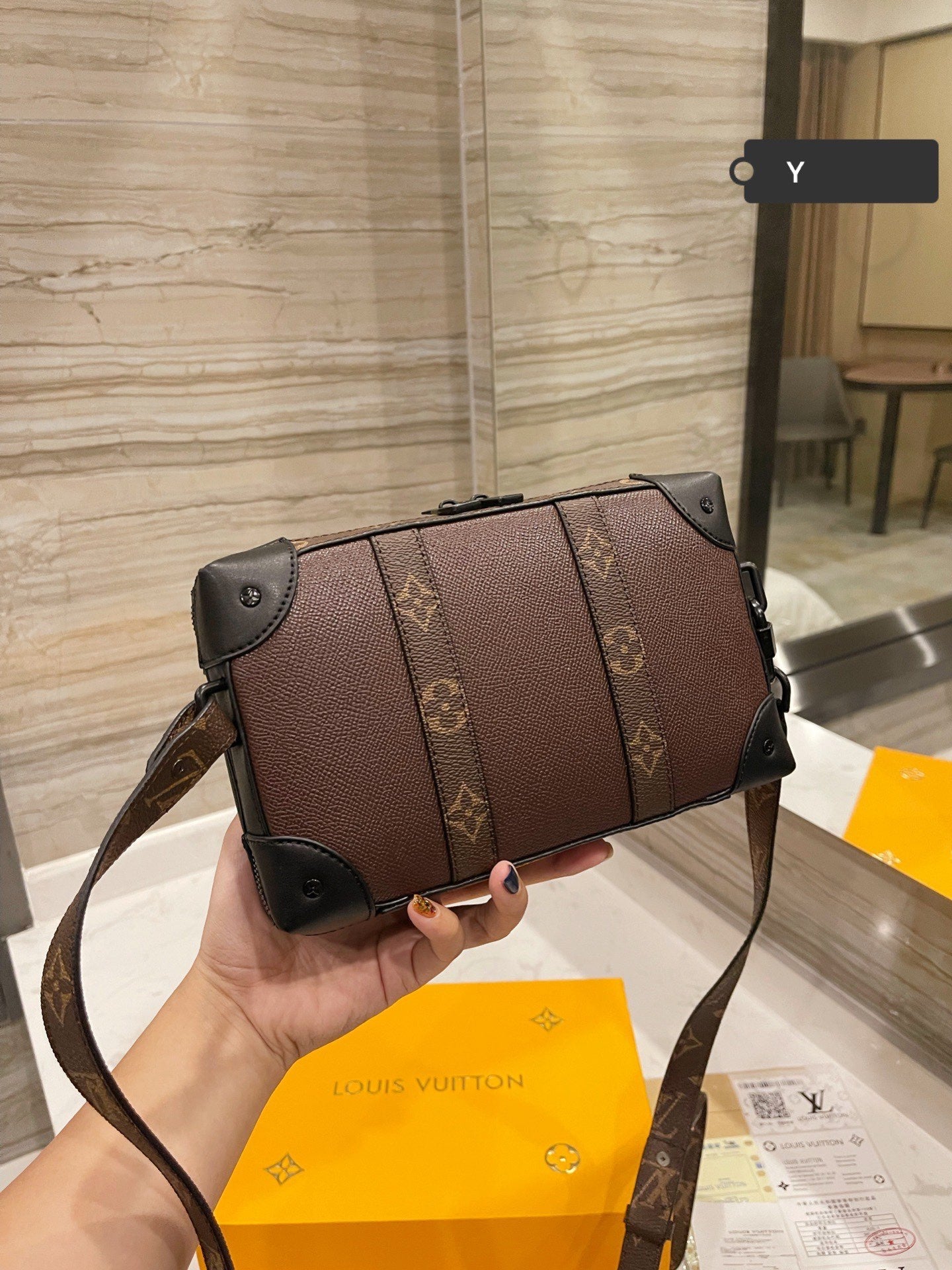 EN - New Arrival Bags LUV 509