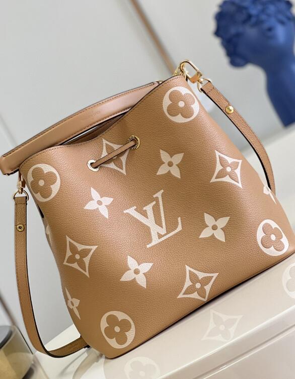 SAMC - LOV Bags - 1682
