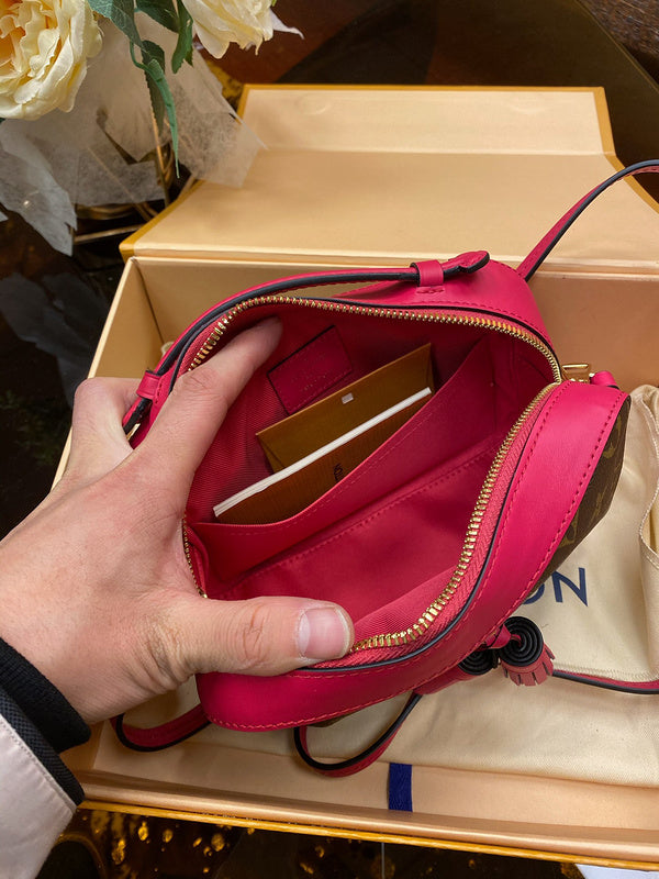 LOV2 Bags - Luxurious Bags  1052