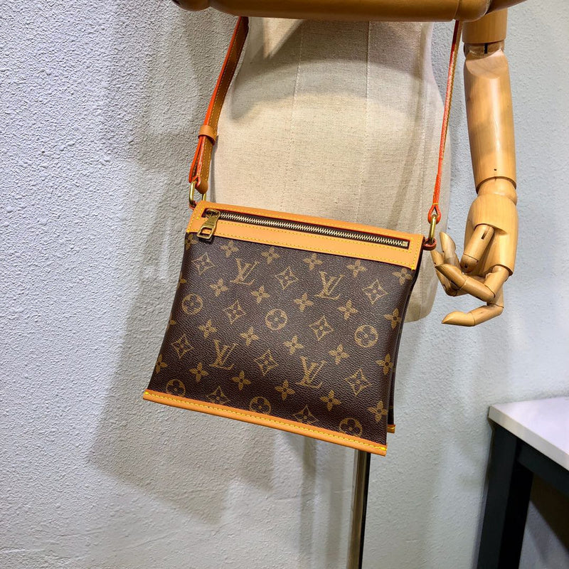 LOV2 Bags - Luxurious Bags  1929