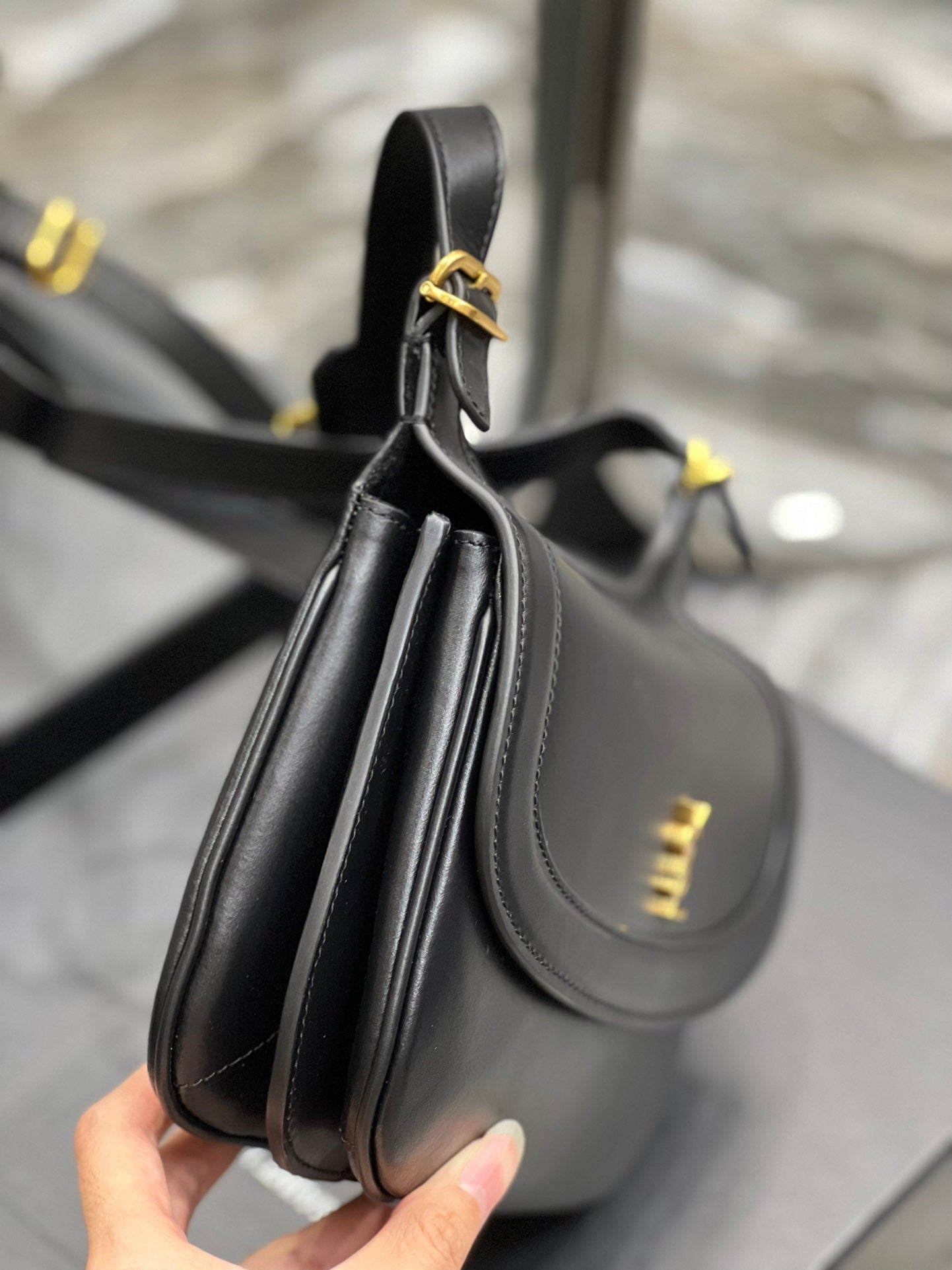 GLAMI Charlie MeGLAMIum Shoudler Bag Black For Women 9.1in/23cm YSl 6867422R20W1000