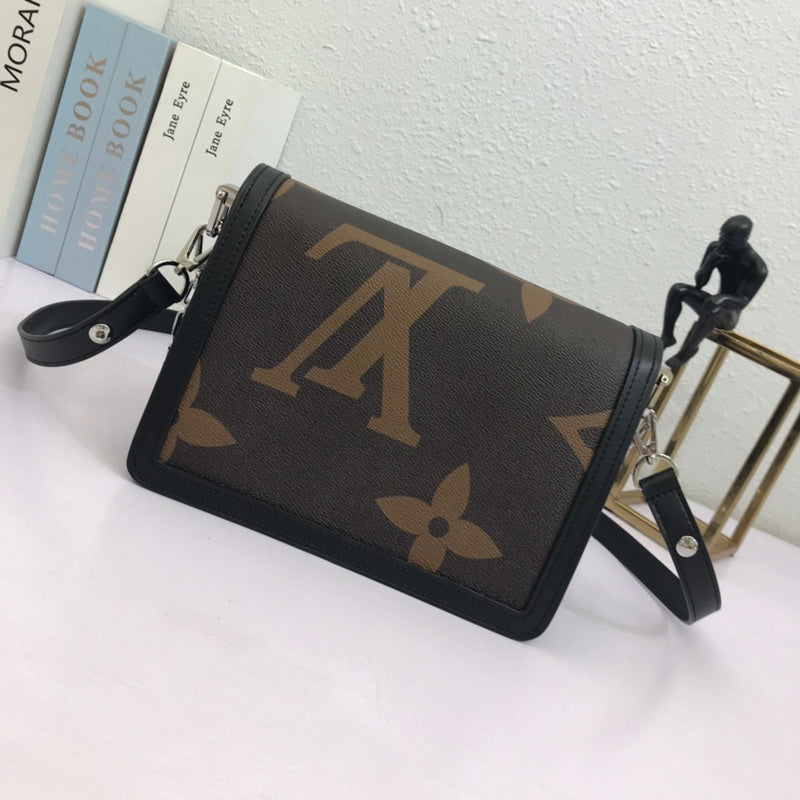 LOV2 Bags - Luxurious Bags  2061