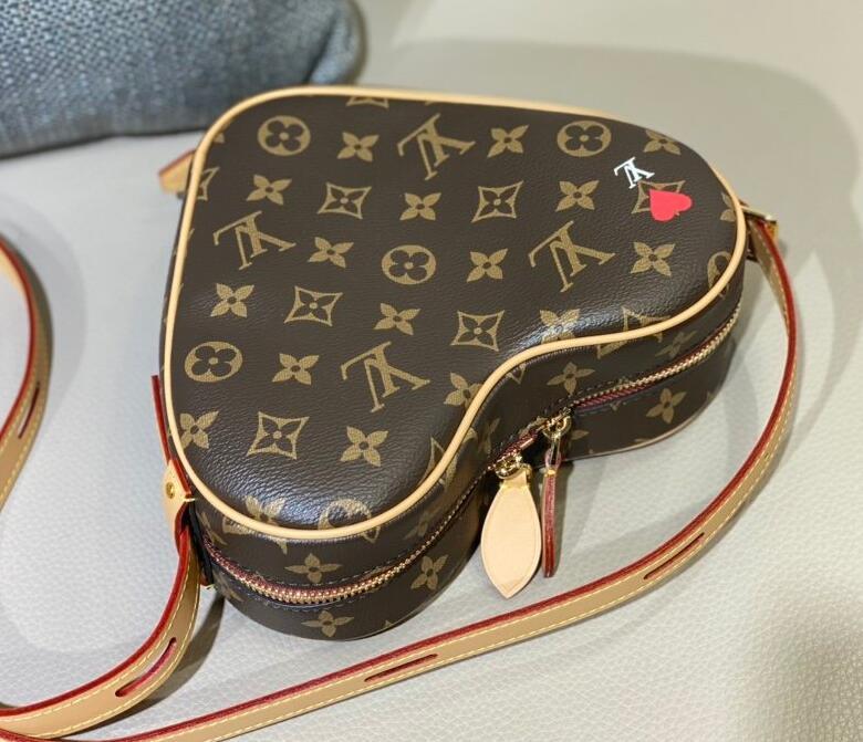 SAMC - LOV Bags - 2663