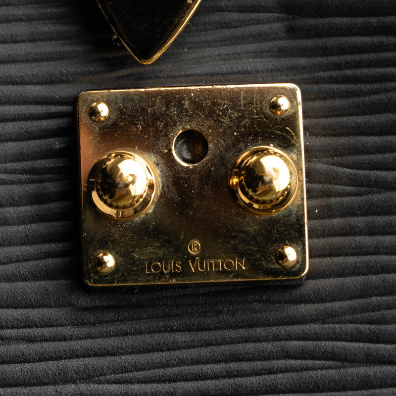 Louis Vuitton Louis Vuitton Epic M67871 Shoulder Bag Leather Noir Black