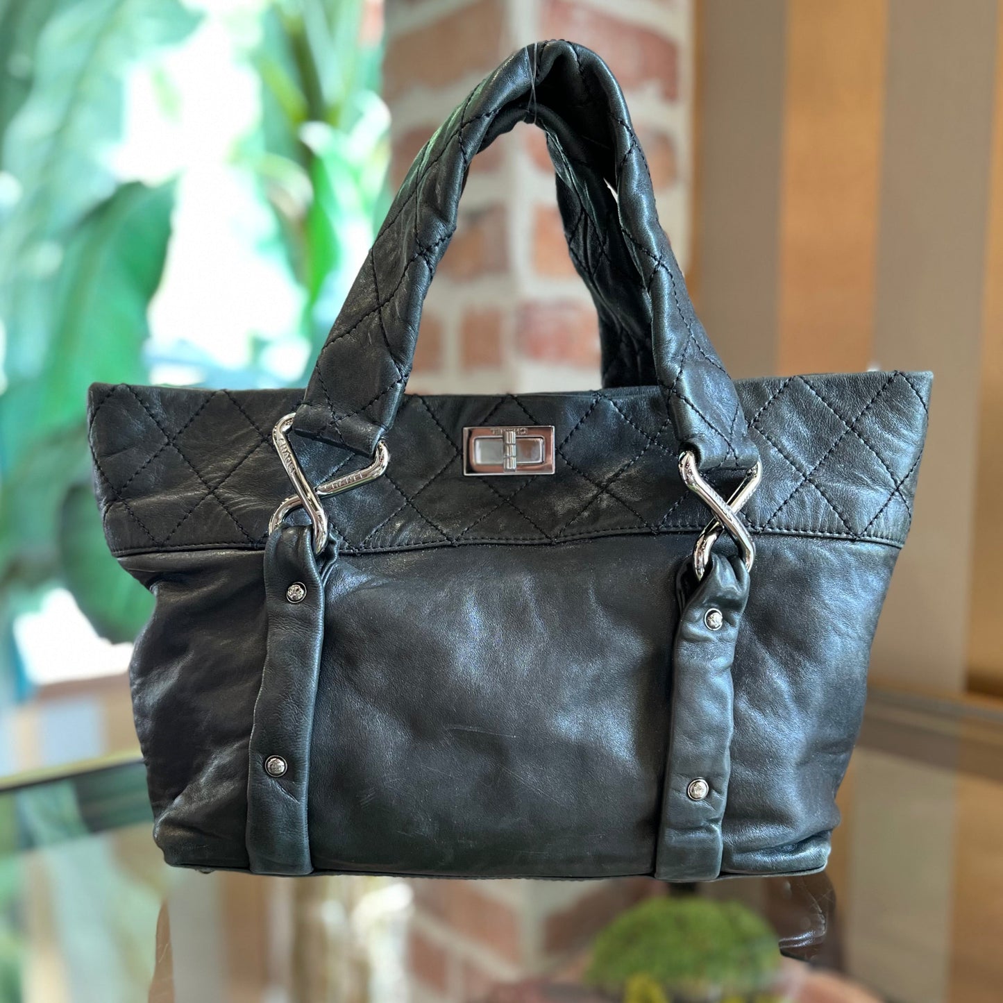 CHANEL 8 Knots Quilted Lambskin Tote Bag