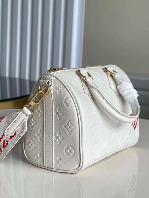 LOV2 Bags - Luxurious Bags  1126