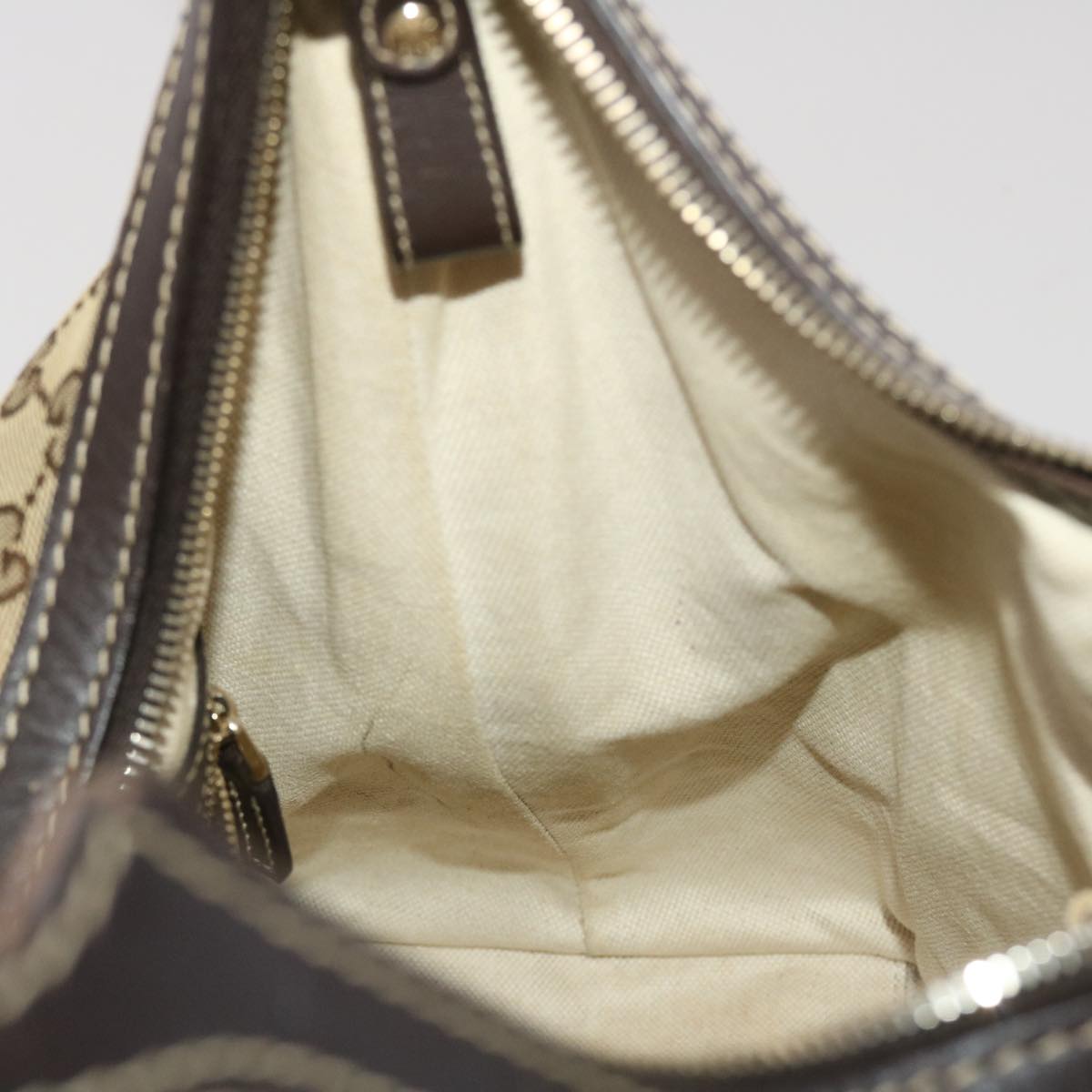 GUCCI GG Canvas Shoulder Bag Leather Beige 257070 45706