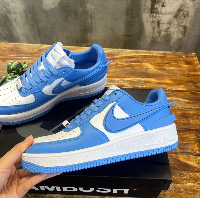 SAMC - NKE Shoes - 549