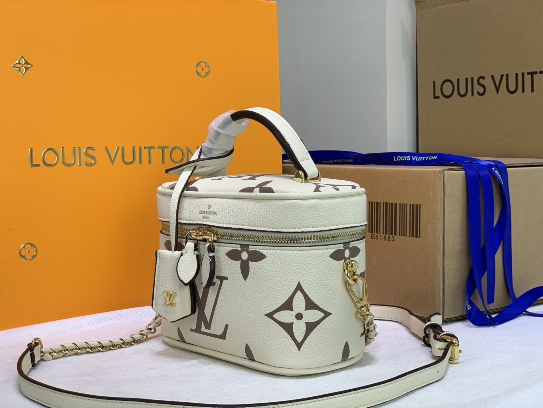 EN - New Arrival Bags LUV 097