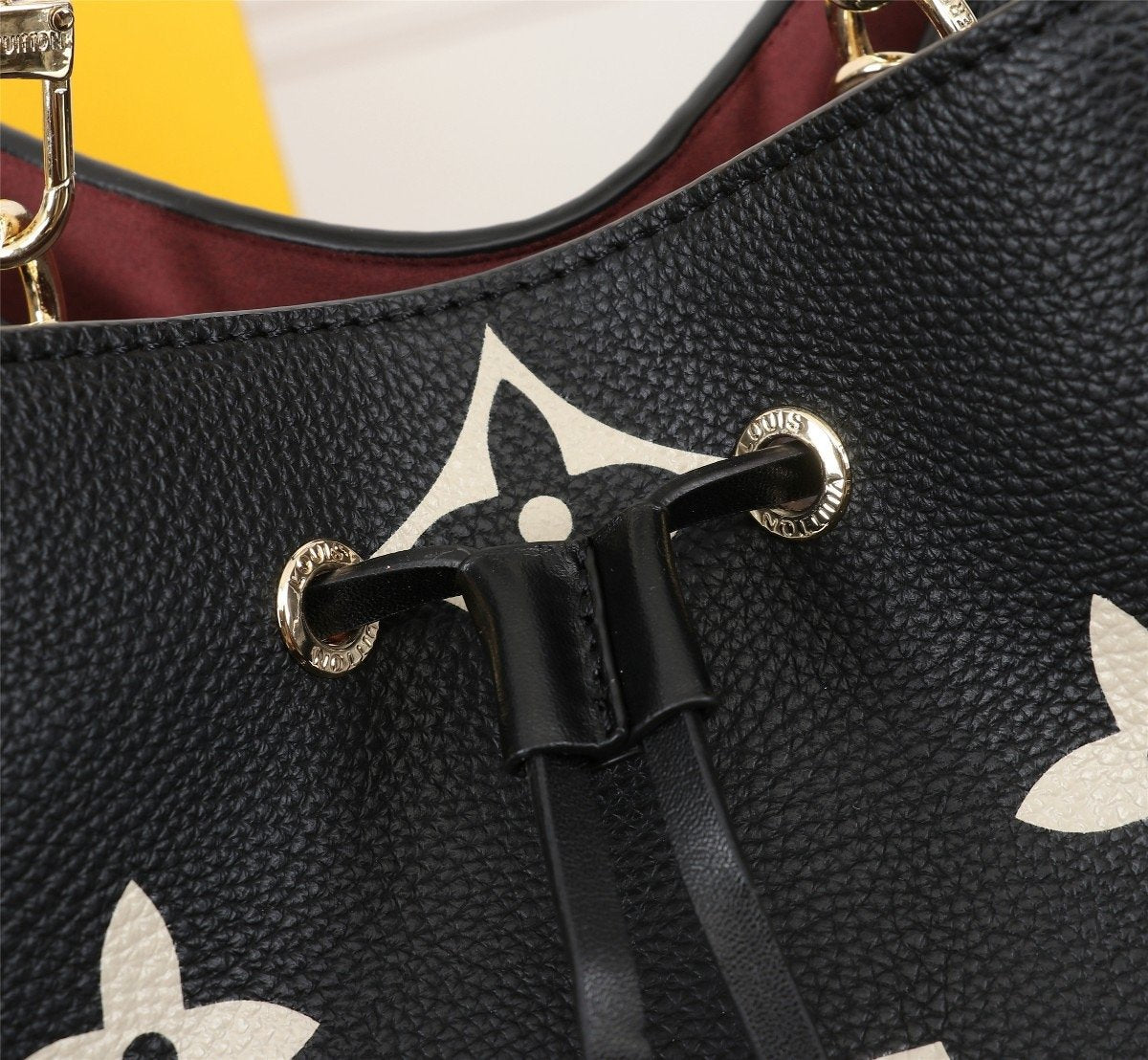 EN - New Arrival Bags LUV 032