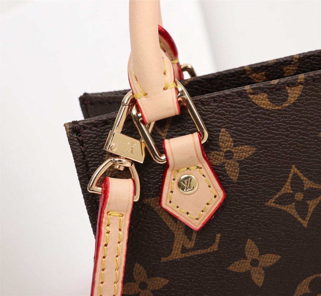EN - New Arrival Bags LUV 010