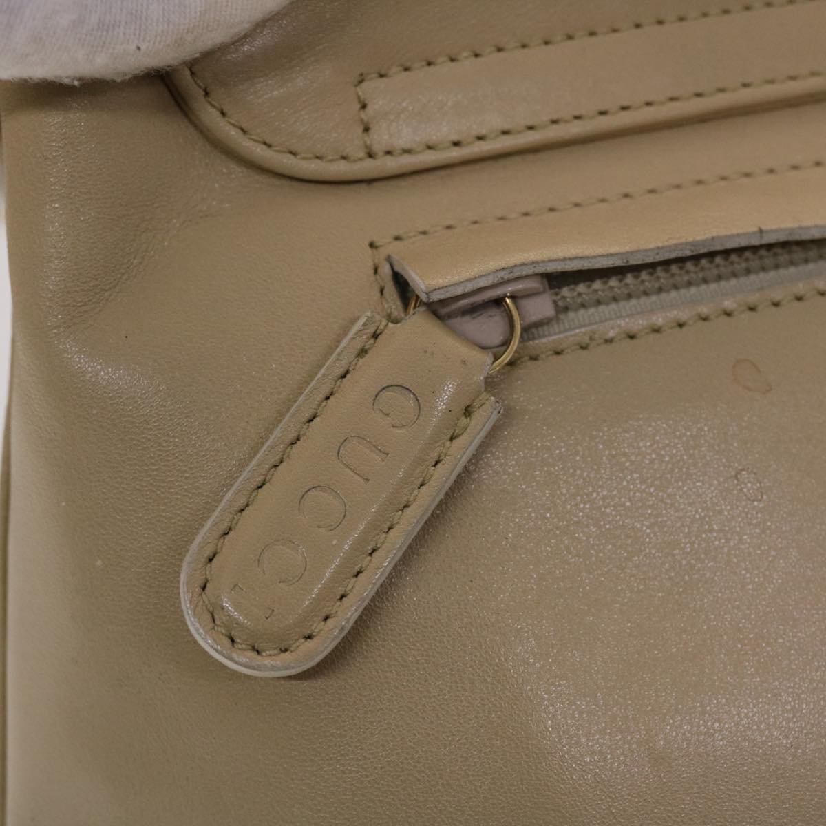 GUCCI Chain Shoulder Bag Leather Beige 45996