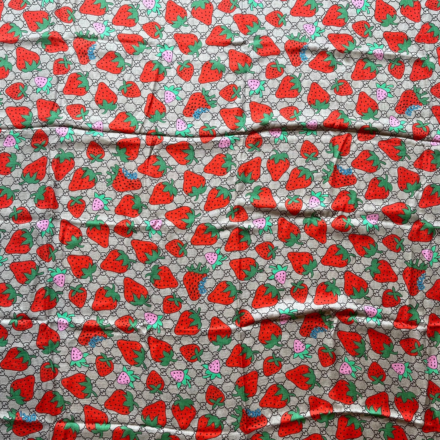 GUCCI GG Monogram Strawberry Modal Silk Square Scarf