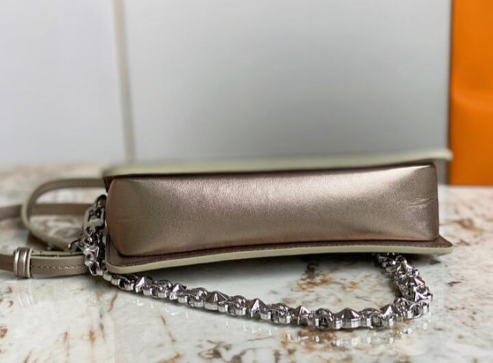 SAMC - LOV Bags - 1303