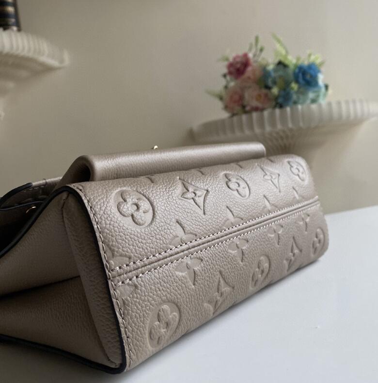 SAMC - LOV Bags - 1386