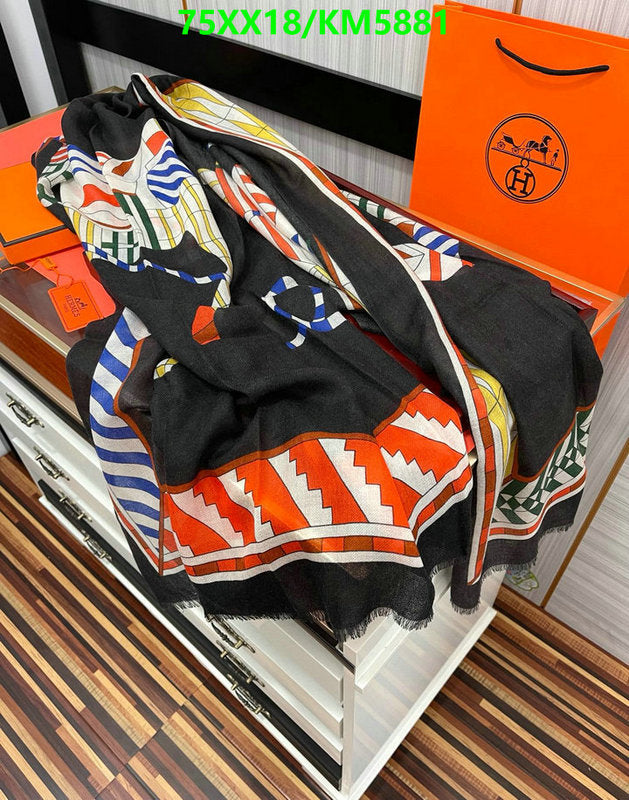 SAMC - HMS Scarves - 043
