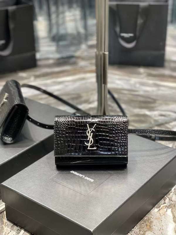 ELE - SLY Bags 506