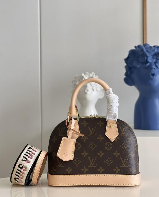 SAMC - LOV Bags - 1718