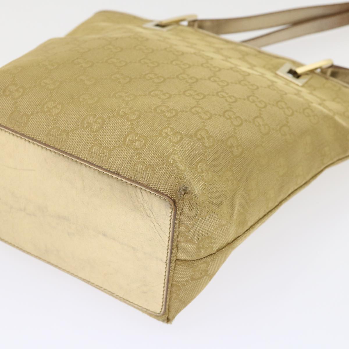 GUCCI GG Canvas Hand Bag Gold 1099 46670