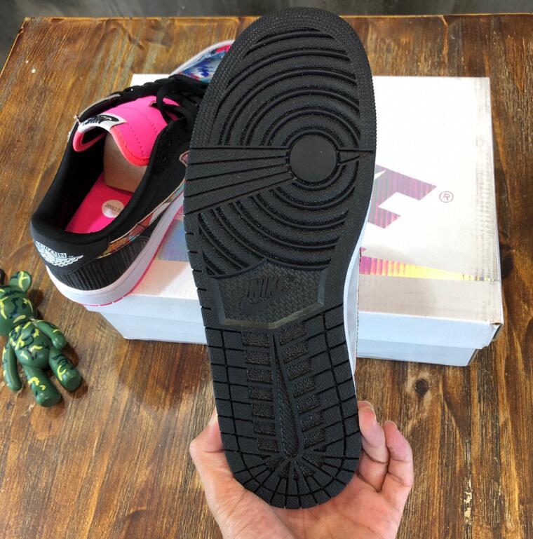 SAMC - NKE Shoes - 1801
