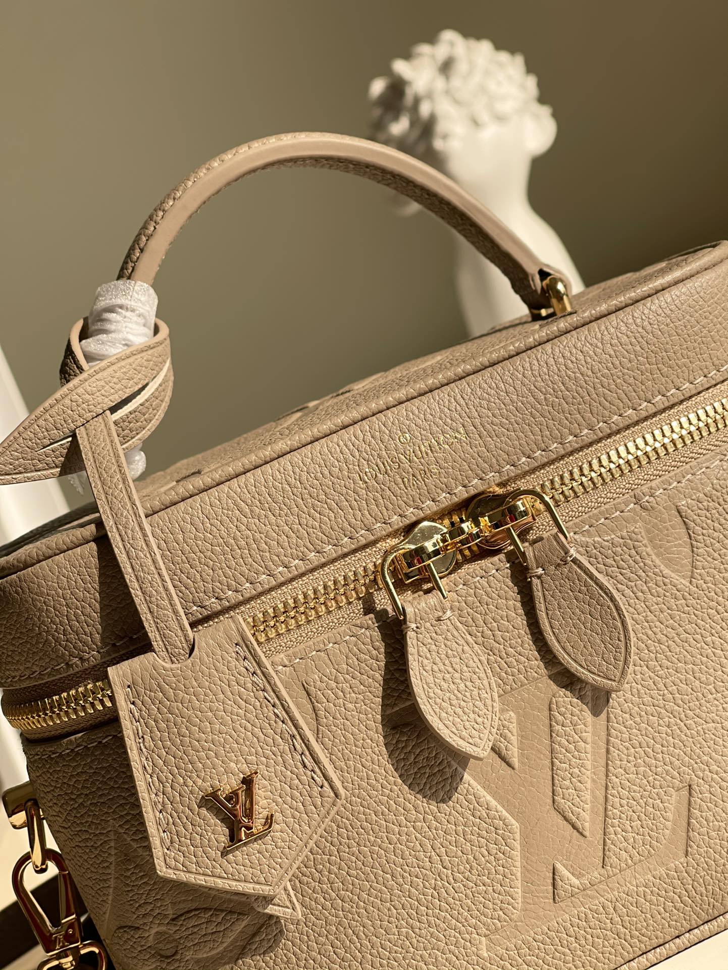 LV Vanity PM Handbag Monogram Empreinte Tourterelle Beige For Women, WomenÃ¢â‚¬â„¢s Handbags, Shoulder And Crossbody Bags 7.5in/19cm LV M45608