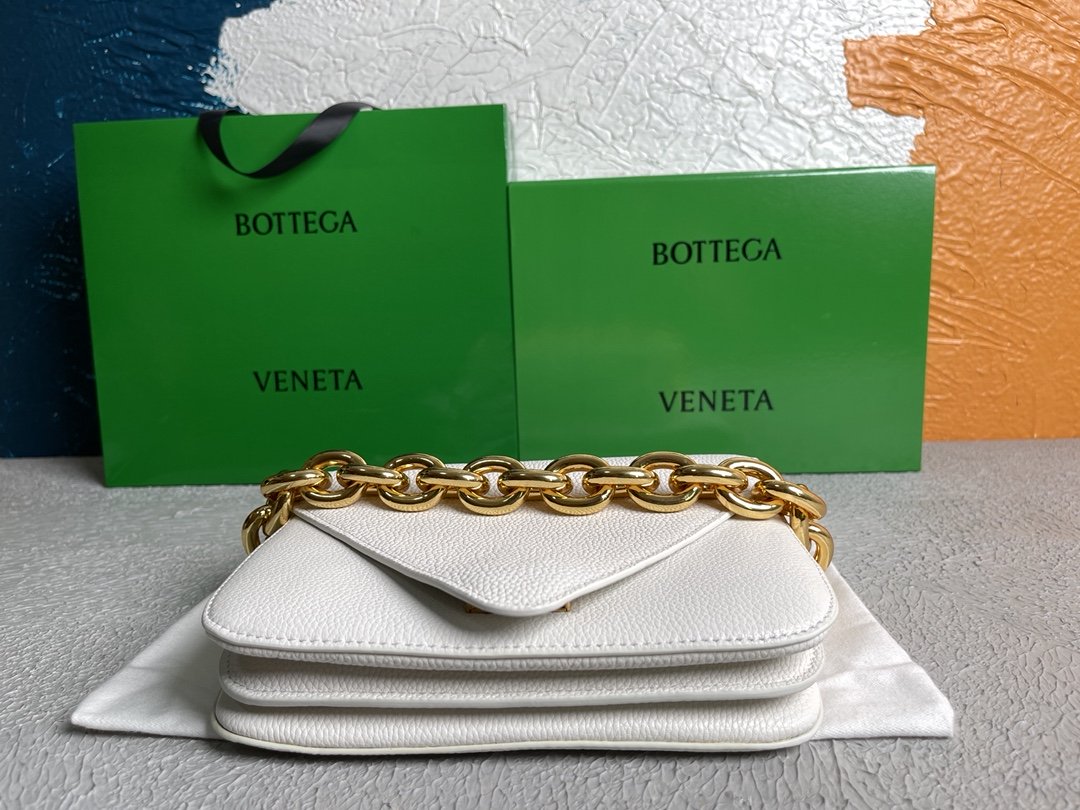 GLAMI Mount White, For Women, WomenÃ¢â‚¬â„¢s Bags 8.3in/21cm 667399V12M09009