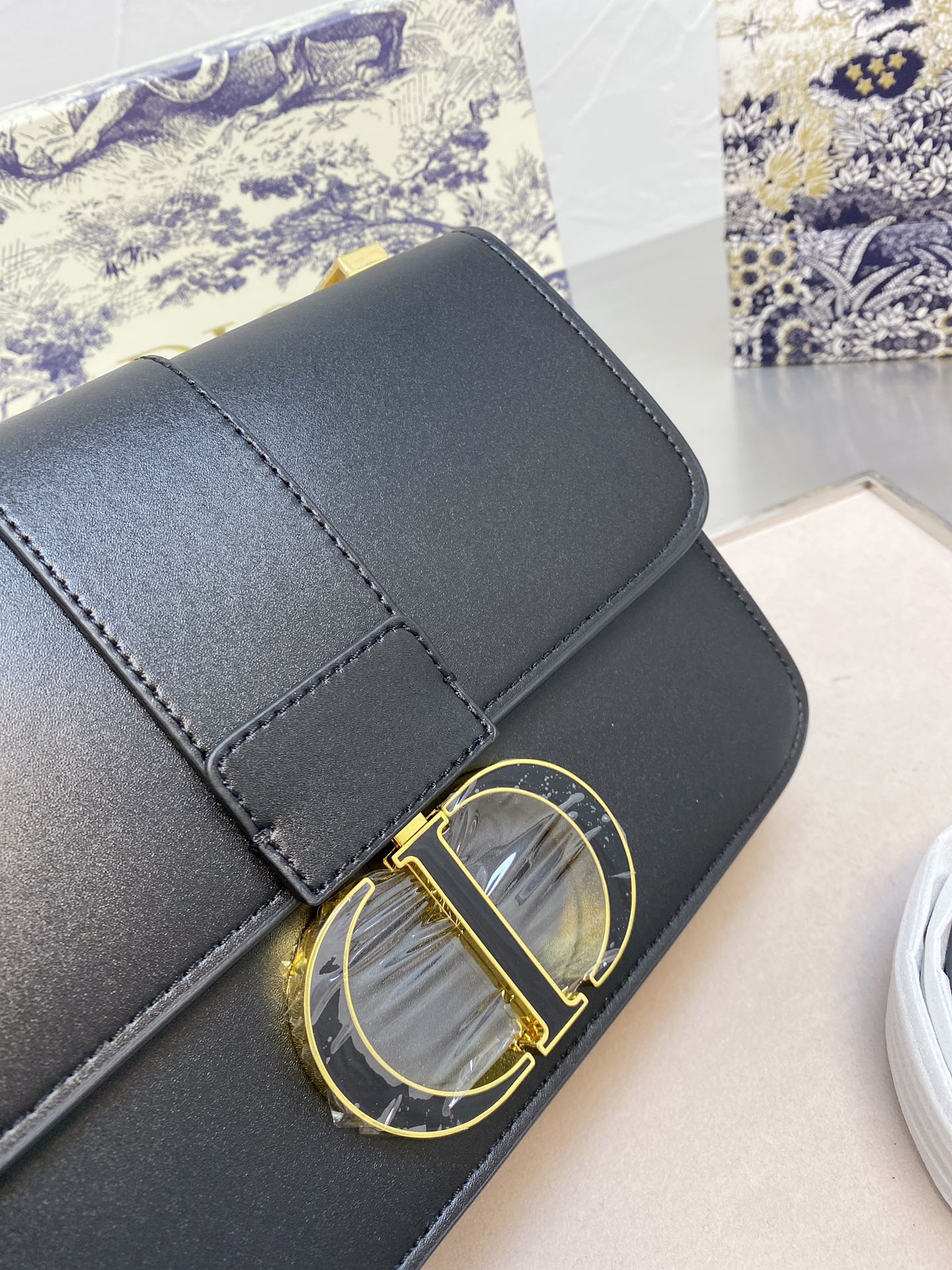 EN - New Arrival Bags DIR 054