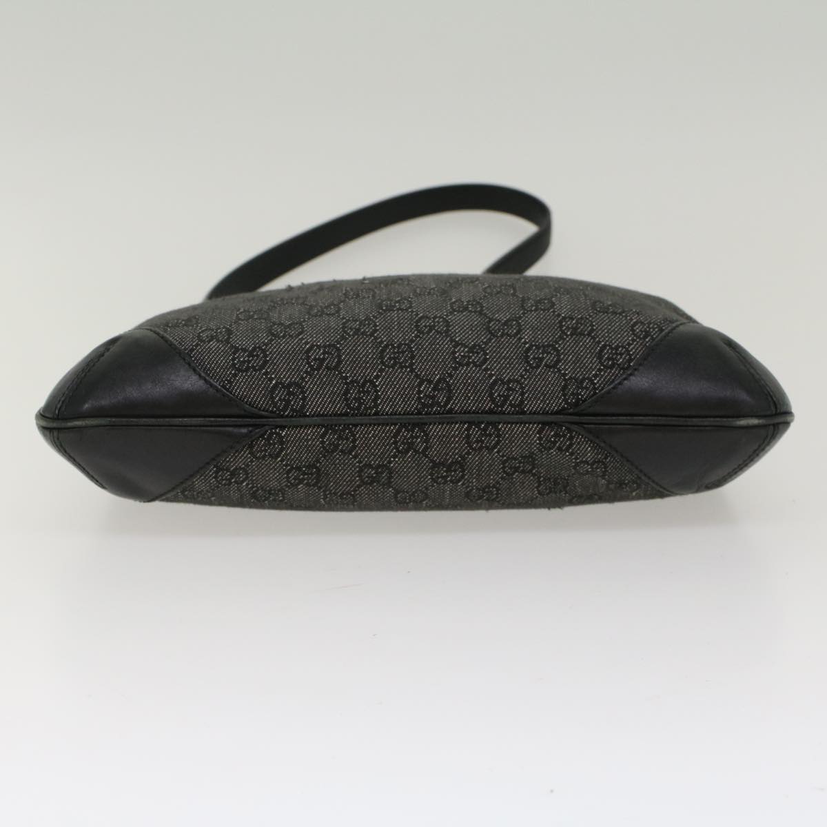 GUCCI GG Canvas Shoulder Bag Black 257296 47689