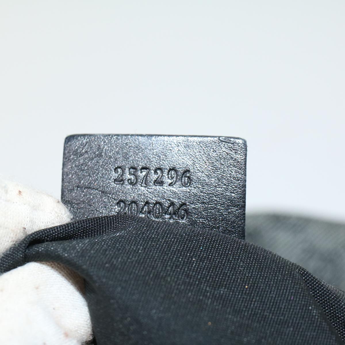 GUCCI GG Canvas Shoulder Bag Black 257296 47689