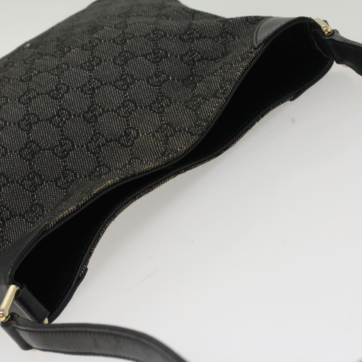 GUCCI GG Canvas Shoulder Bag Black 257296 47689