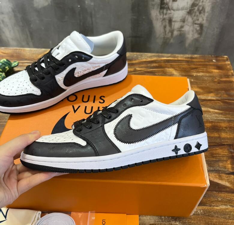 SAMC - NKE Shoes - 405