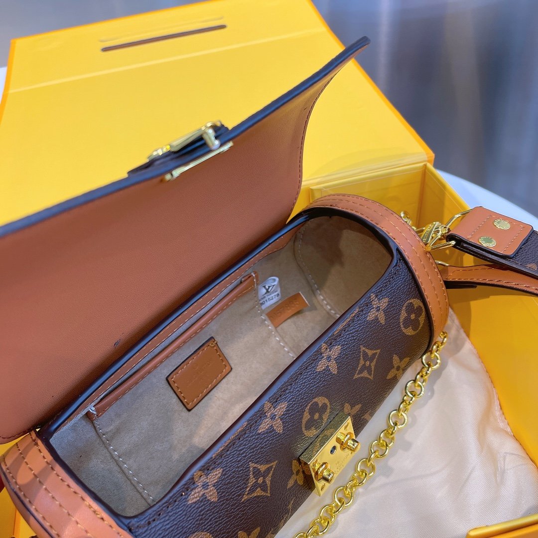 EN - New Arrival Bags LUV 478
