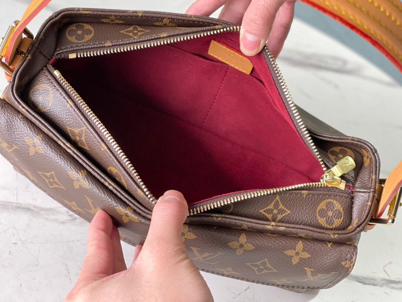 Fashion Lu-Vi bags - 5371