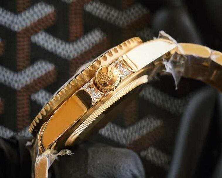 SAMC - Mix Watches - 038
