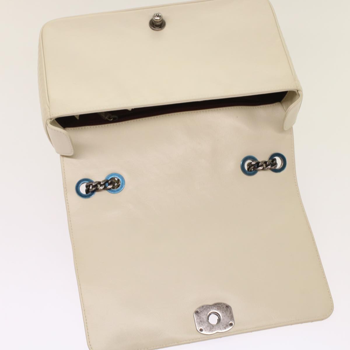CHANEL Chevron x Matelasse Chain Shoulder Bag Lamb Skin White CC 48469A