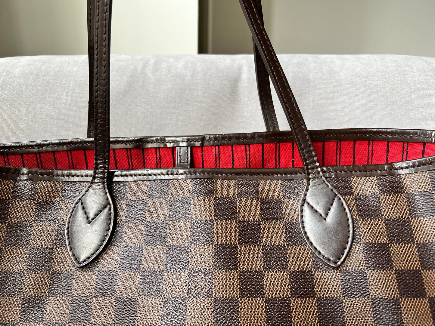 Louis Vuitton Neverfull MM Damier Ebene Cherry Interior (RRP £1,410)