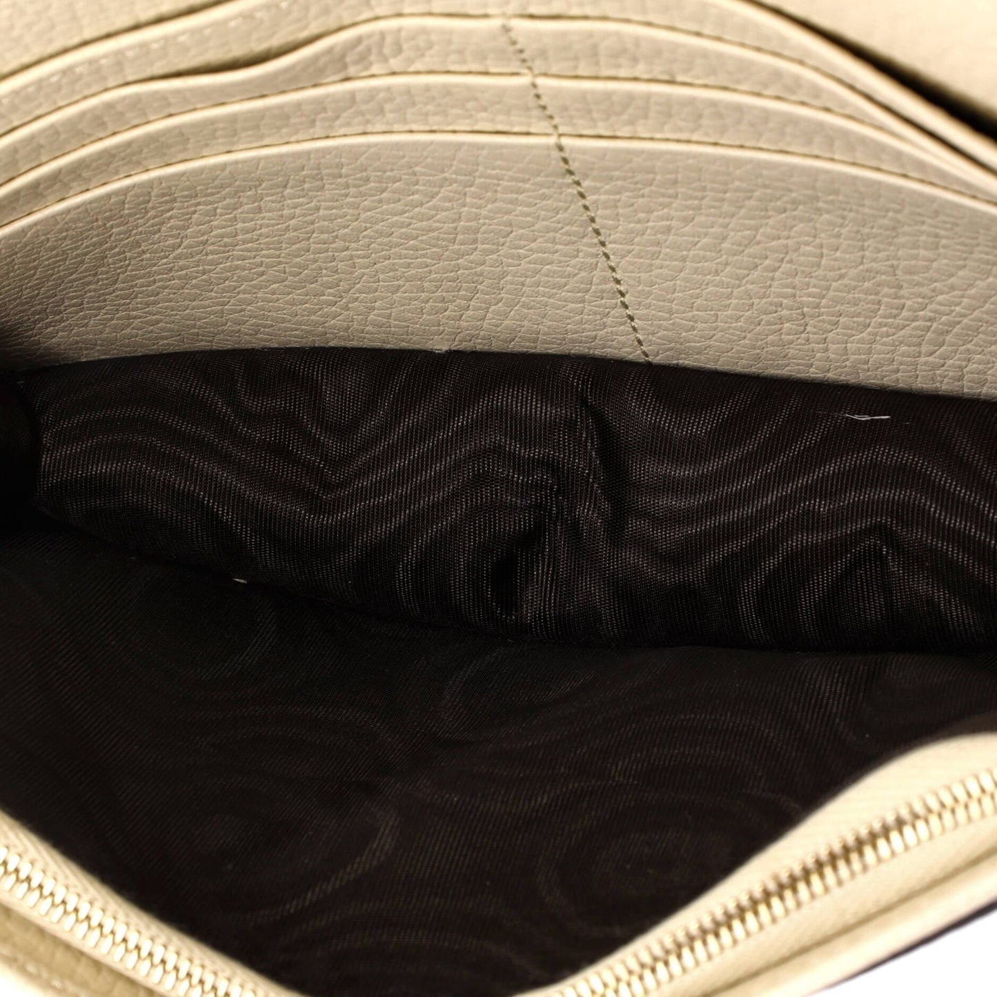 Soho Wallet on Chain Leather