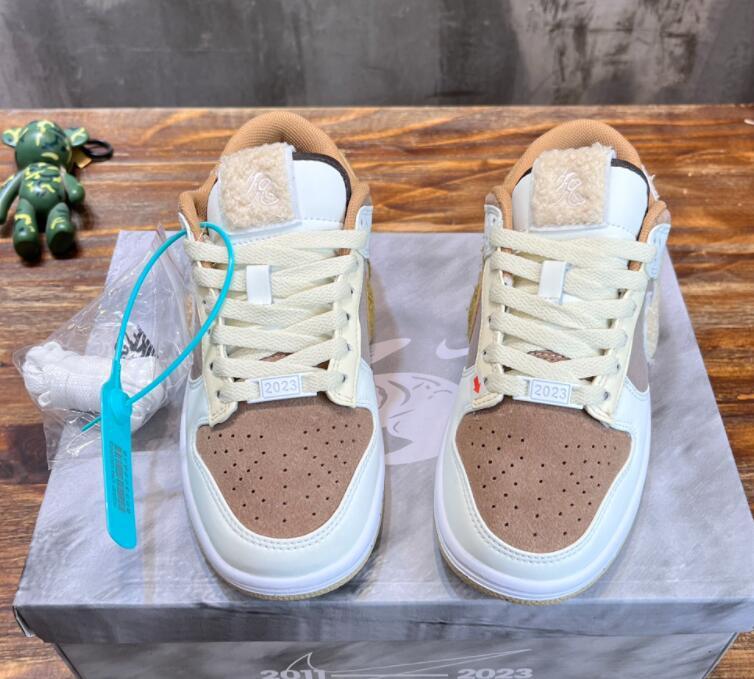 SAMC - NKE Shoes - 633