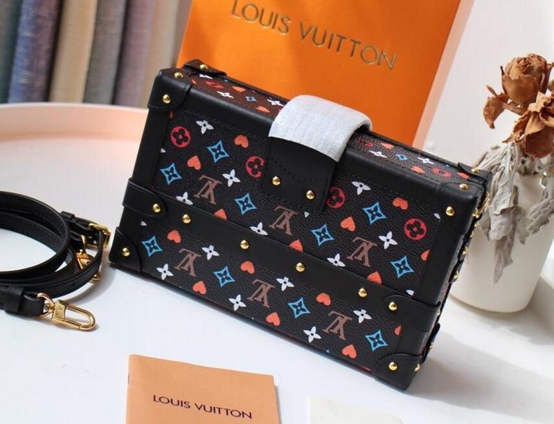SAMC - LOV Bags - 2665