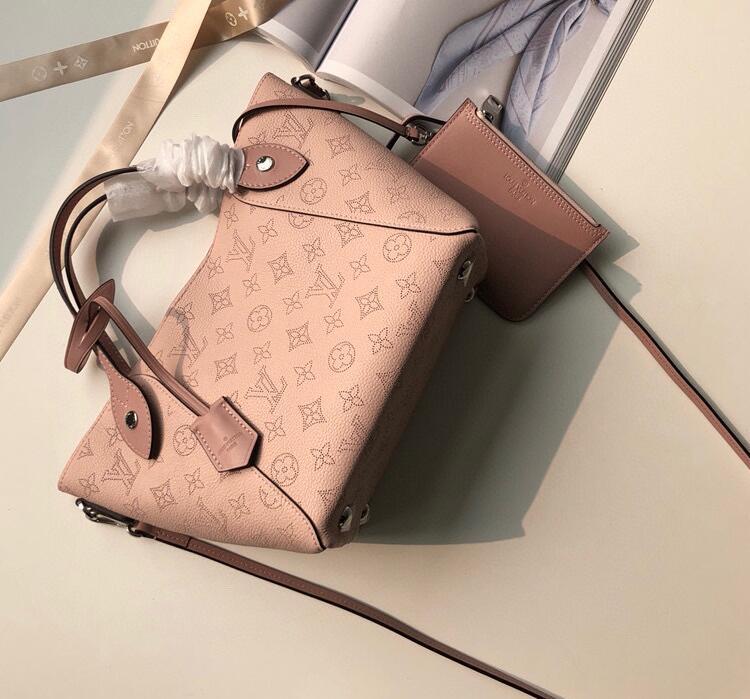 SAMC - LOV Bags - 2973