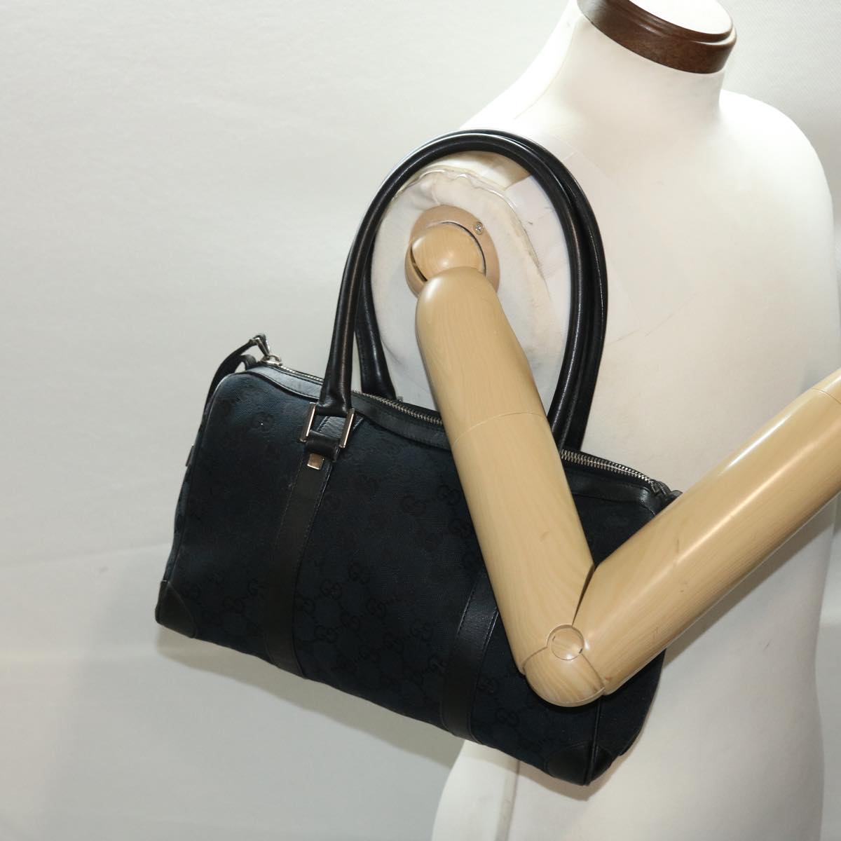 GUCCI GG Canvas Hand Bag Black 49079