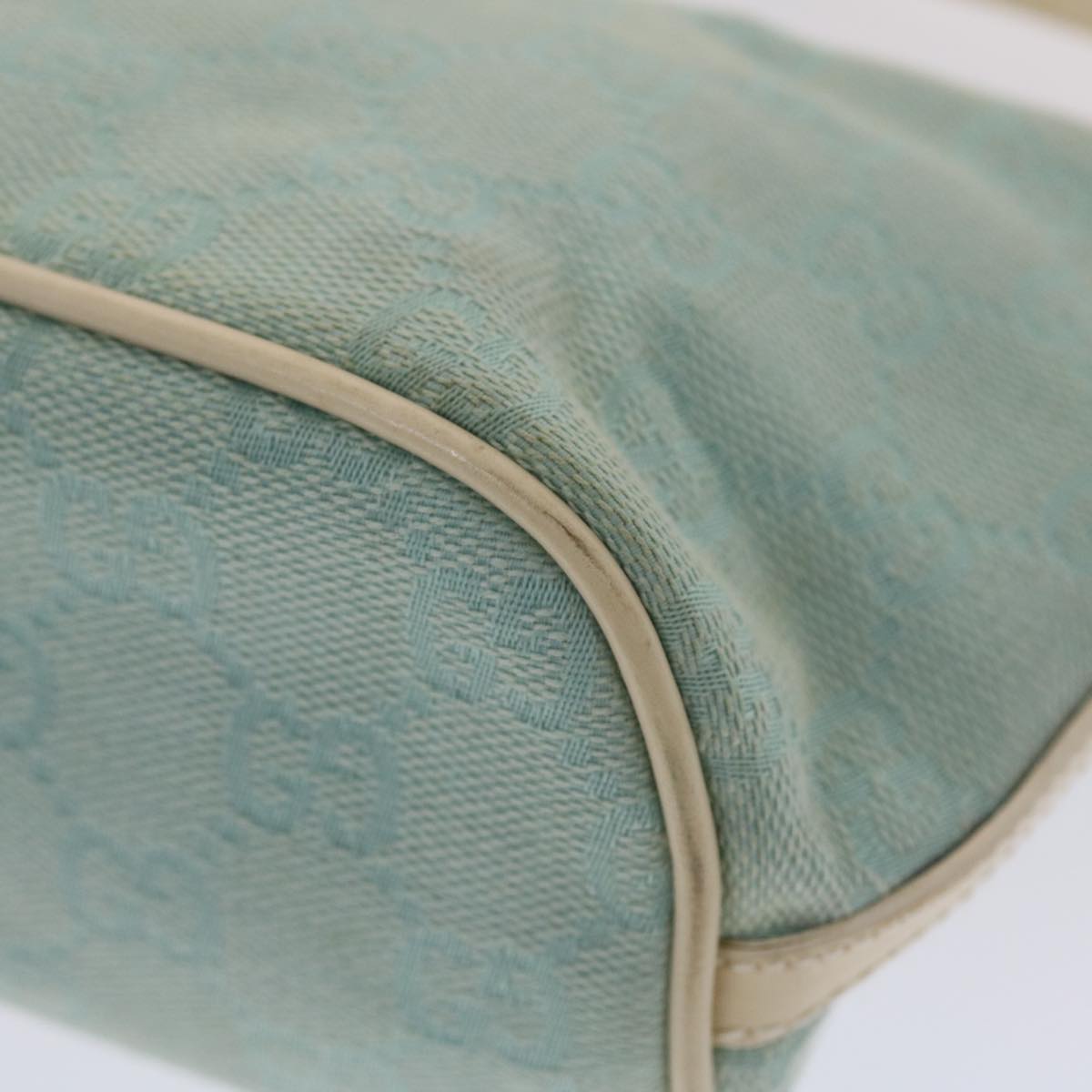 GUCCI GG Canvas Accessory Pouch Light Blue White 49080