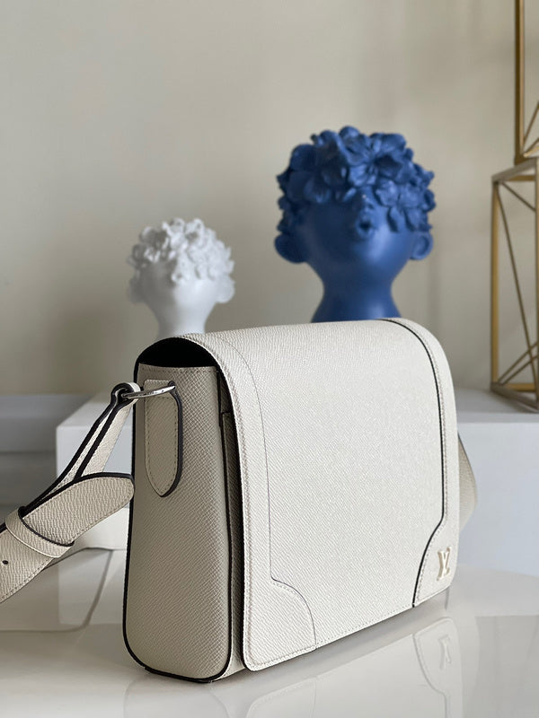 LOV2 Bags - Luxurious Bags  1248