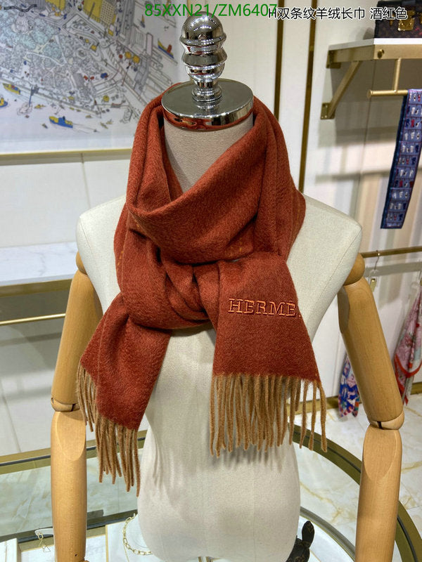 SAMC - HMS Scarves - 812