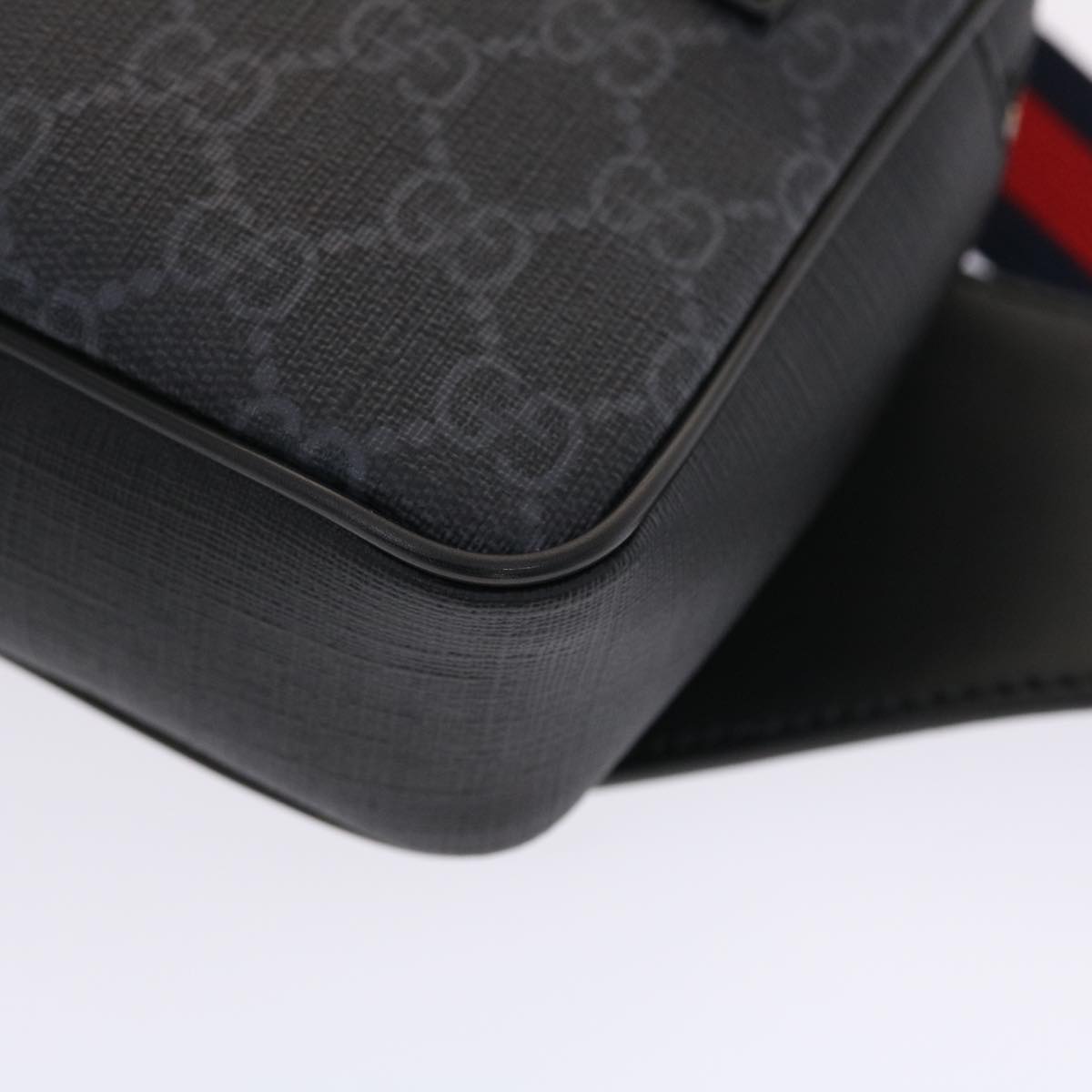 GUCCI GG Supreme Sherry Line Body Bag Black Red Navy 474293 49481A